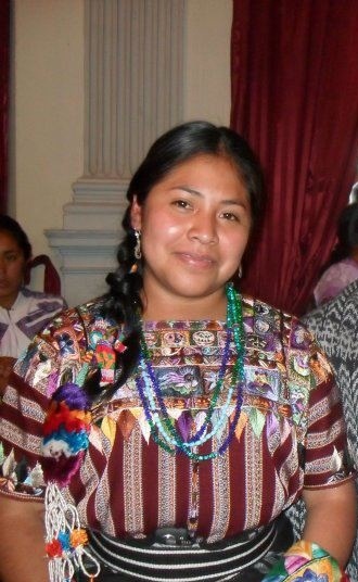 Creación propia, Ana Xulú